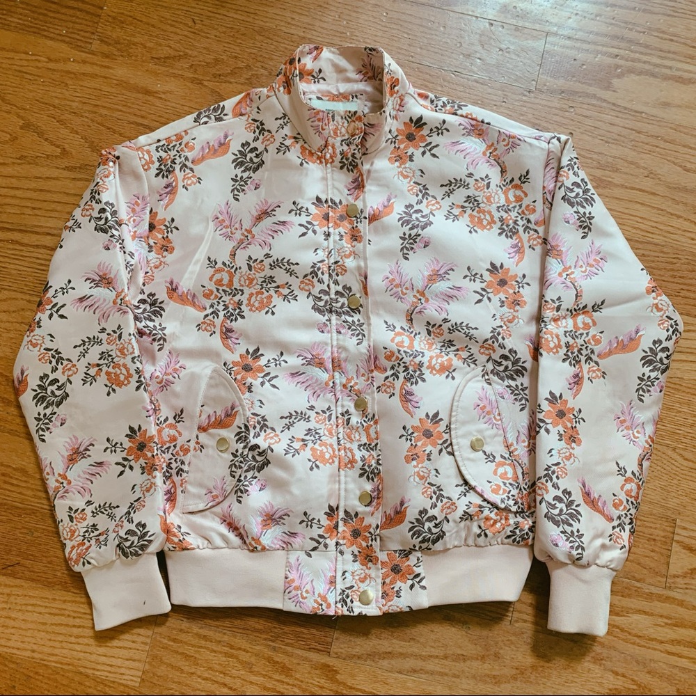 Forever 21 Floral Embroidered Jacket Size Small